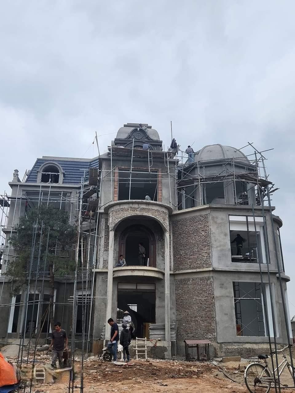 ABANG NEO CLASSIC VILLA — TUYỆT TÁC BIỆT THỰ CÔNG NGHỆ & PHONG THỦY SINH KHÍ | GreenAnt Architecture (Kiến trúc) tại Hải Dương — ảnh thi công 3/12